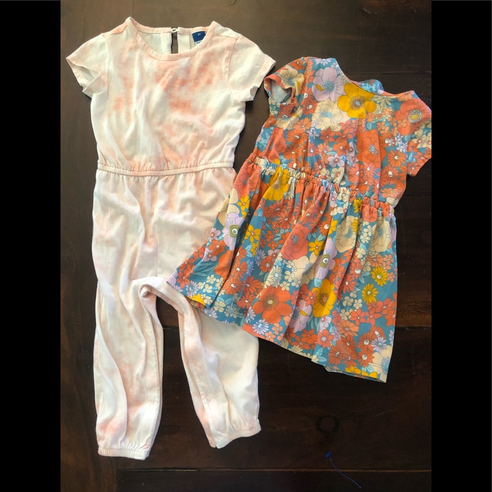 Girls Outfits Jumpsuit/Floral Dress 2T - Picture 1 of 8